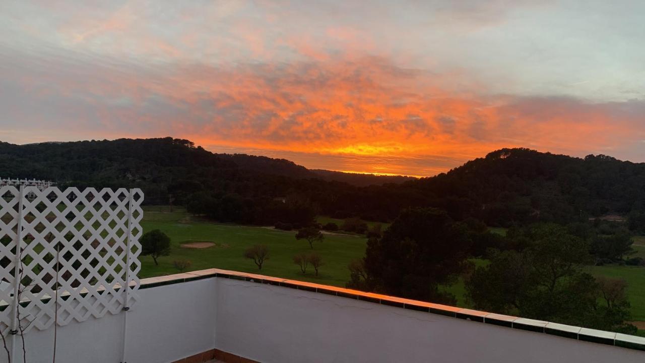 Apartamento Atardecer En Menorca Son Parc Vista Al Campo De Golf المظهر الخارجي الصورة